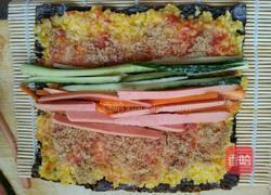 肉松寿司的做法视频,简单美味，轻松上手