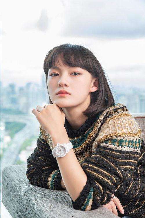 文淇图片,光影交织下的青春印记