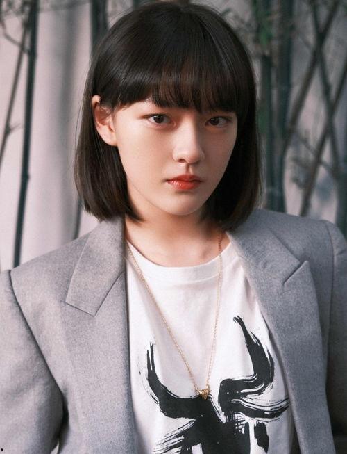 文淇图片,光影交织下的青春印记