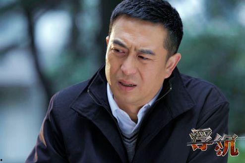 男神张嘉译图片大全,魅力大叔的百变风采