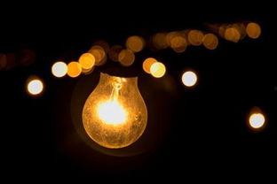 电灯胆国语,点亮时代的照明传奇