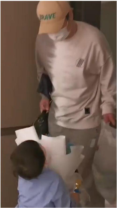 父子视频,视频记录下的温馨瞬间