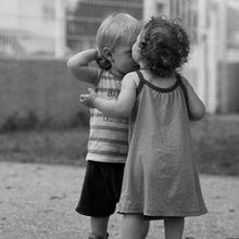 小孩亲嘴图片图片大全,儿童亲嘴图片集锦