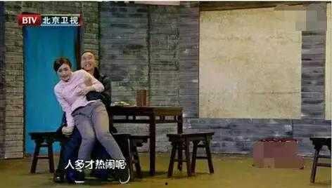 韩国袭胸剧情,激情还是越界？