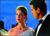 007不日而出床戏,不日而出床戏揭秘