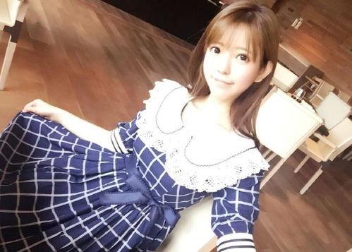 韩国妹子的微博,时尚穿搭与生活点滴