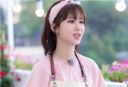 杨紫吃瓜爆料高清图,高清图见证吃瓜时刻