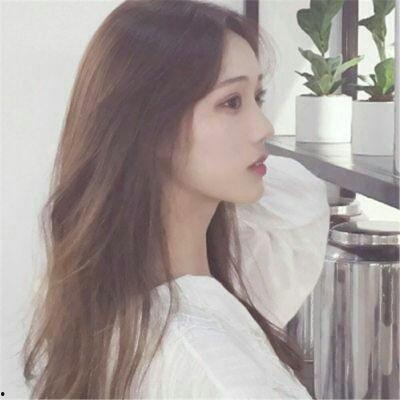 侧脸女生图片,捕捉青春的美丽瞬间