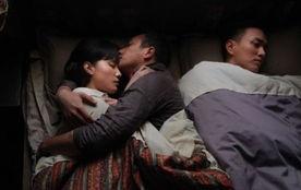 张嘉译宋佳演床戏,床戏场景引观众热议