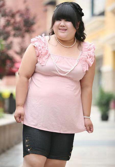 胖女孩图片,展现独特风采