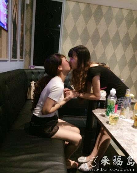 女生和男生搞基视频,揭秘男女同学间的神秘互动