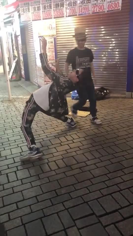 日本街头强扒,揭秘背后的社会问题