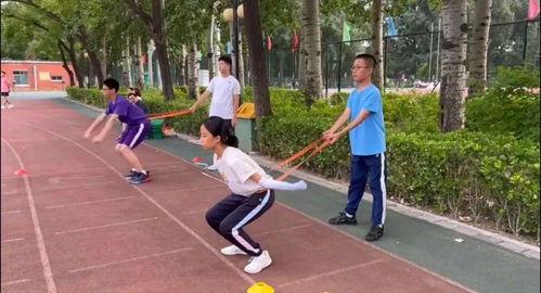 立定跳远图片,立定跳远运动之美