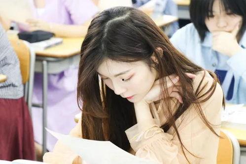 日本学生 三级,三级视角下的青春足迹