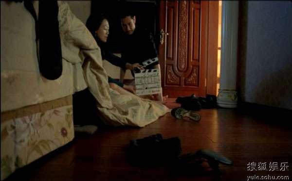 战争床戏片段,战地柔情一幕