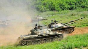 冲锋图片,冲锋号角下的壮丽瞬间