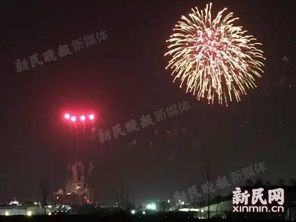 放礼花的视频,一场视觉盛宴的瞬间记录