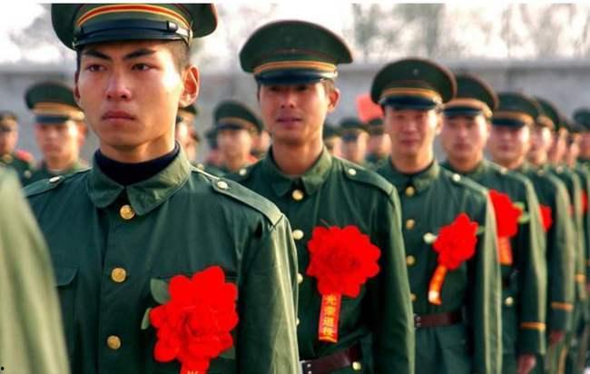 退伍视频,致敬英勇退役军人的壮丽瞬间