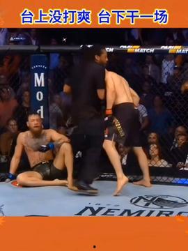 日本摔跤摸鸡视频,一场别开生面的摔跤盛宴